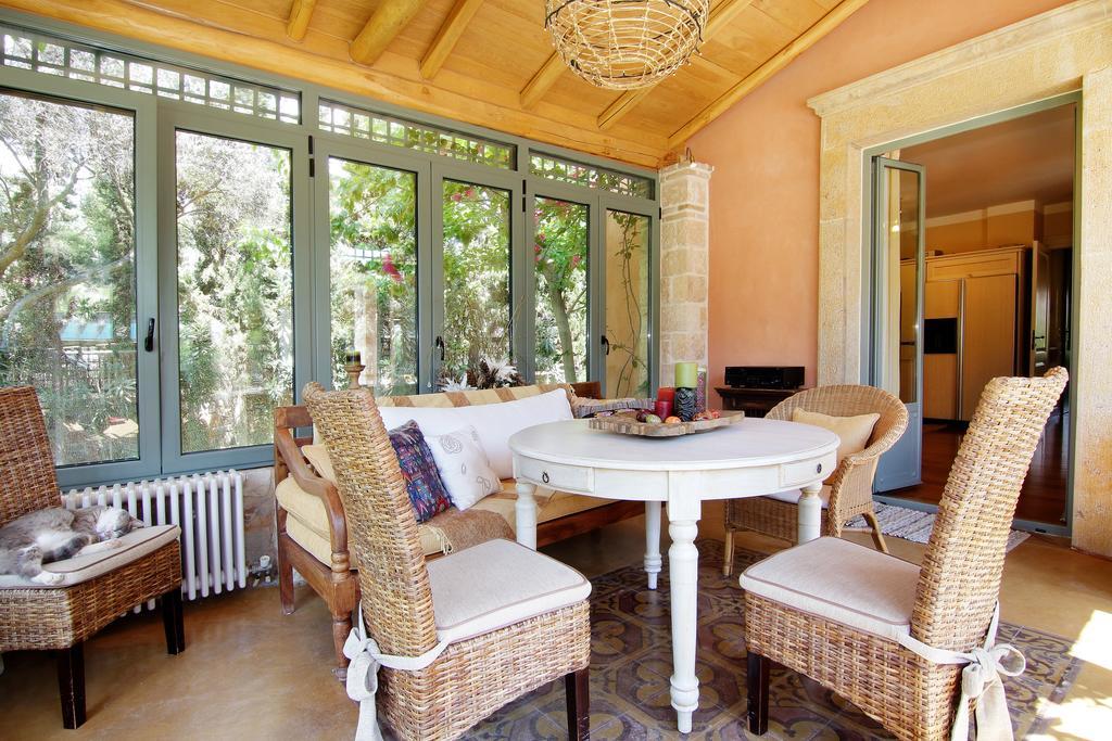 Vouliagmeni Villa Афіни Екстер'єр фото